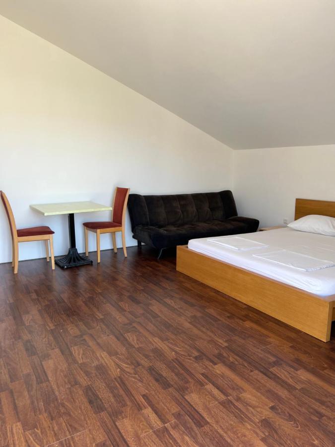 Studio Apartman Cesarica Zewnętrze zdjęcie